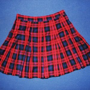 Red plaid skirt brand new